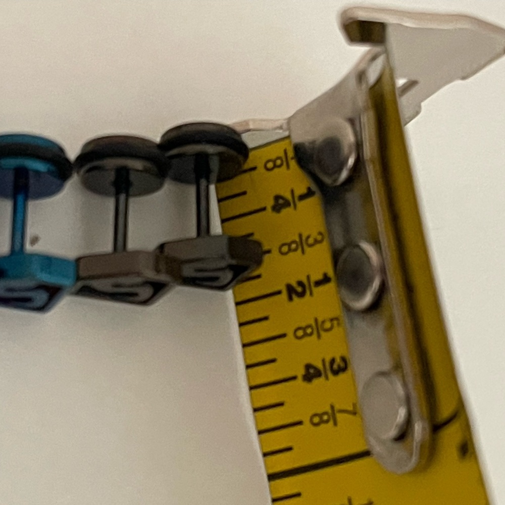 NEW Bundle Of Grunge Batman & Superman Earrings - Picture 3 of 4